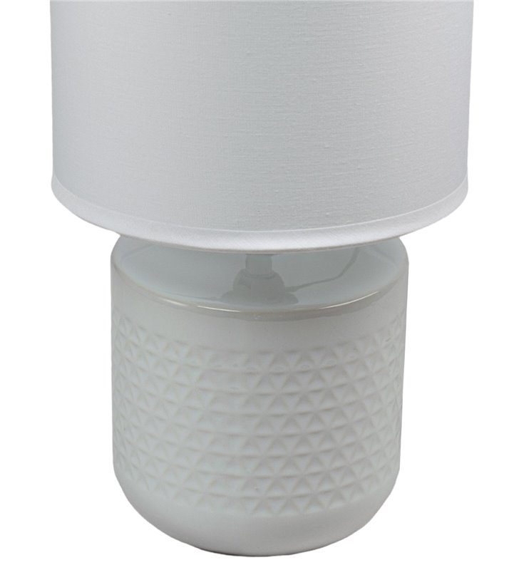 Lampe à poser pied ceramique abat jour tissu blanc deco ananas salon chambre