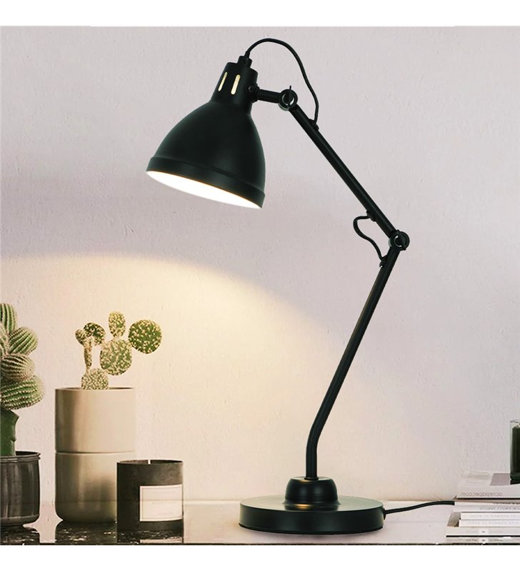 Lampe design Carmen en métal noir compatible LED