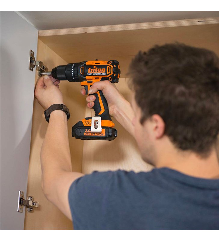 Perceuse a percussion sans fil Triton T20CHBL visseuse brushless 20V 2 batteries 2Ah